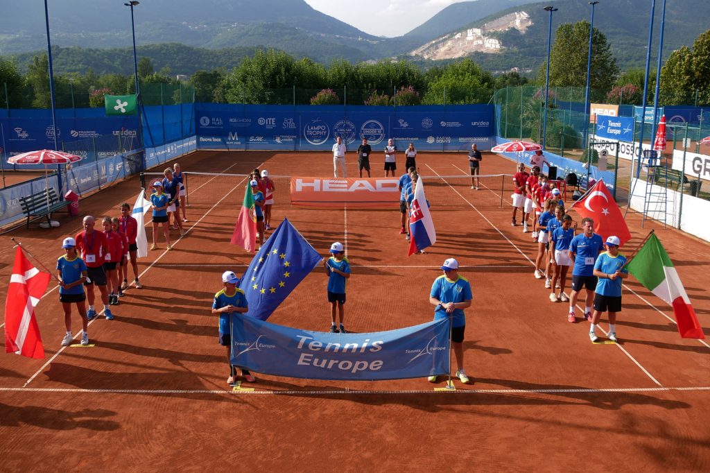 La presentazione del Tennis Europe Nations Challenge by Head, al via giovedì sui campi dell'Olimpica Tennis Rezzato (foto Davide Castagno)