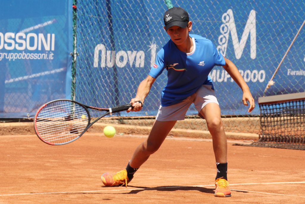 Lorenzo Rocco, 12 anni da Cagliari, ha trascinato l'Italia "blu" in finale nella Lampo Trophy - Nation Cup, vincendo singolare e doppio contro l'Austria (foto Alvaro Maffeis)