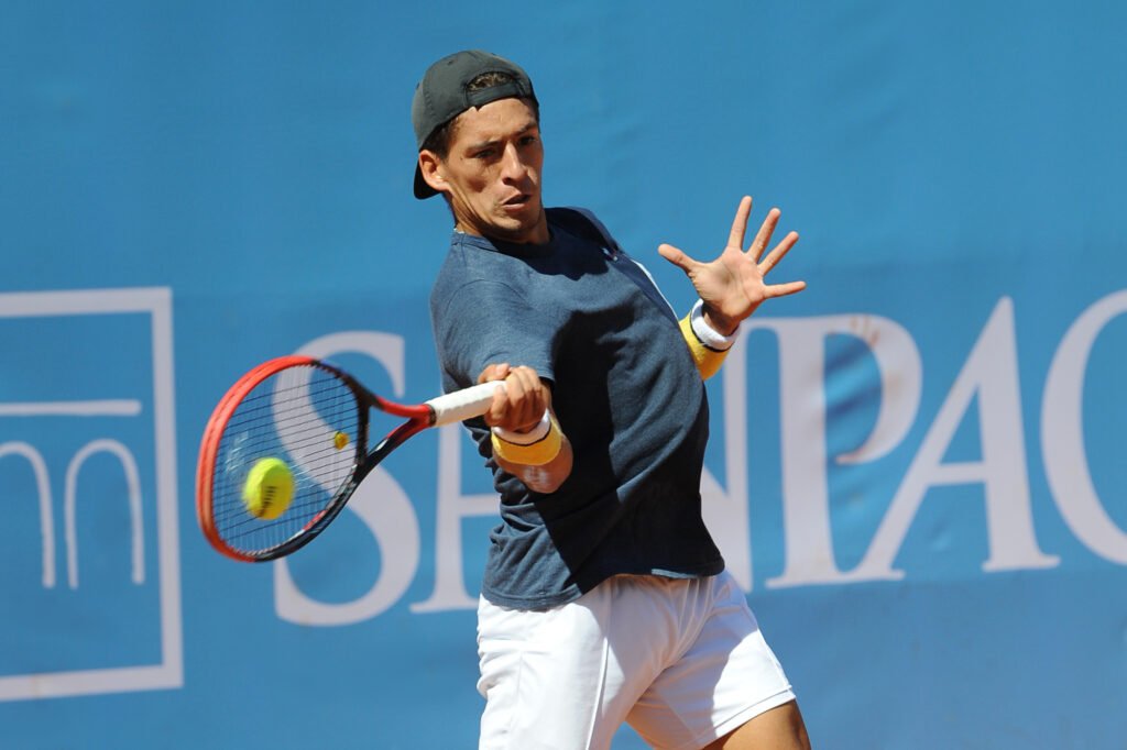 L'argentino Sebastian Baez, numero 40 del ranking mondiale, in allenamento a Torino: è il favorito numero uno del Piemonte Open Intesa Sanpaolo (foto Francesco Panunzio)