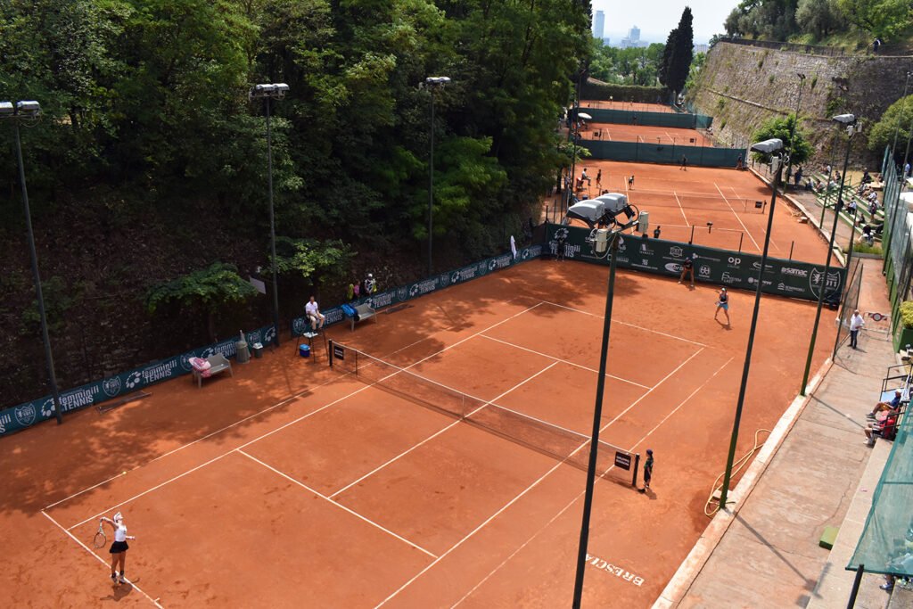 I campi della sede del Castello del Tennis Forza e Costanza 1911: da sabato 26 agosto a domenica 3 ottobre ospiteranno il nuovo torneo Open maschile (foto GAME)