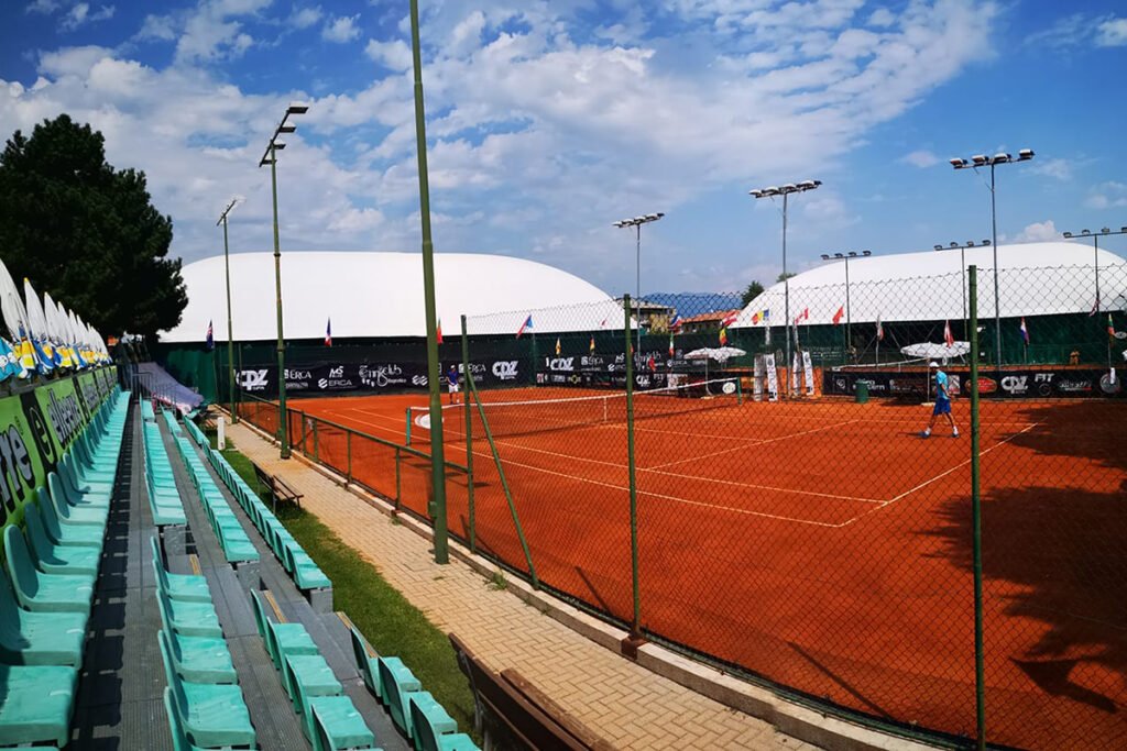 Il Campo Centrale del Tennis Bagnatica: dal 16 al 30 agosto ospiterà un torneo Open da 14.000 euro di montepremi