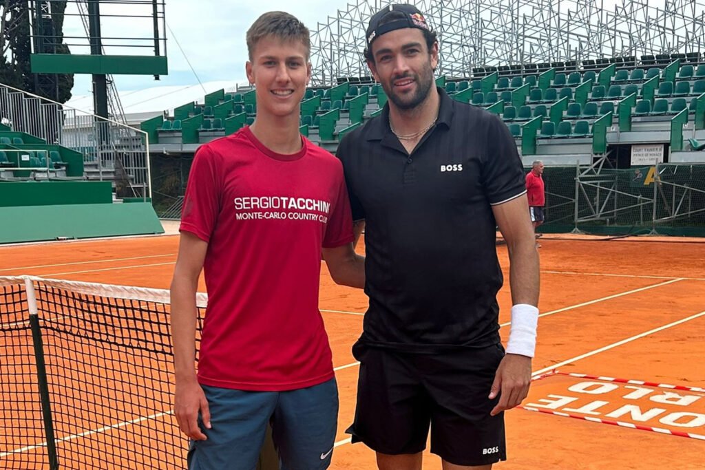 Petr Brunclik sul Centrale del Monte Carlo Country Club con Matteo Berrettini: i due si sono allenati insieme