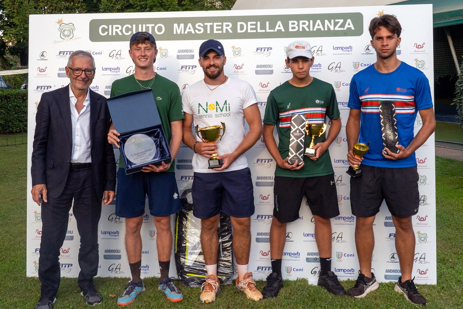 La premiazione del tabellone maschile di terza categoria del Master della Brianza 2026