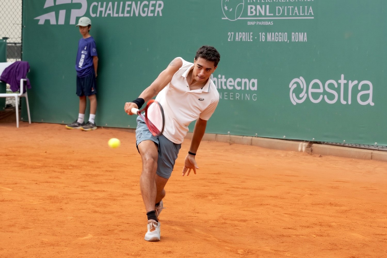 Pierluigi Basile, classe 2007 da Martina Franca (Taranto), ha superato il primo turno delle qualificazioni del Banca Mediolanum Florence Open (foto Lorenzo Gonfiantini)
