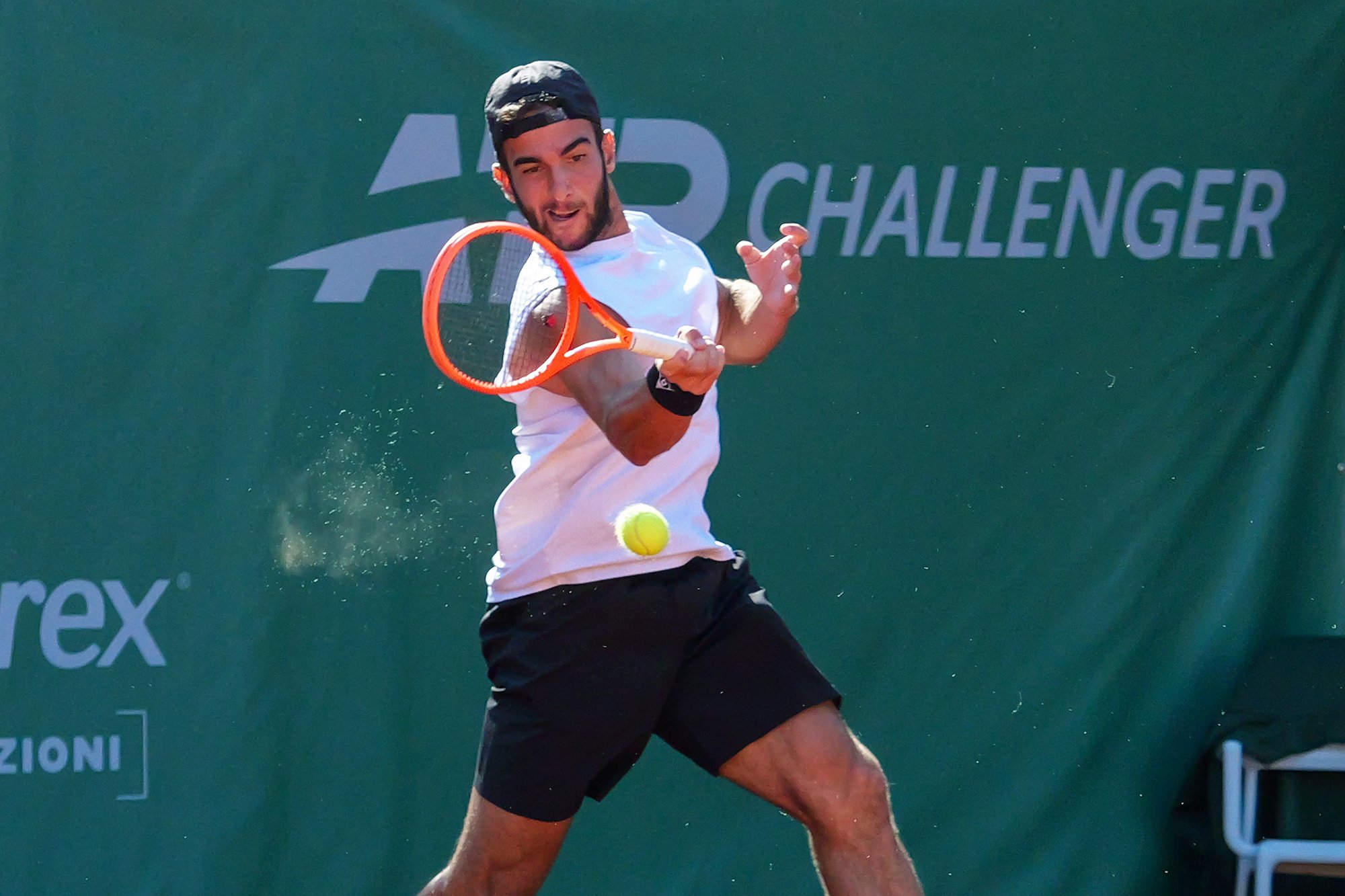 Yanaki Milev, classe 2004 da Plovdiv (Bulgaria), ha eliminato Lorenzo Giustino, seconda testa di serie del Banca Mediolanum Florence Open (foto Federico Fontana)