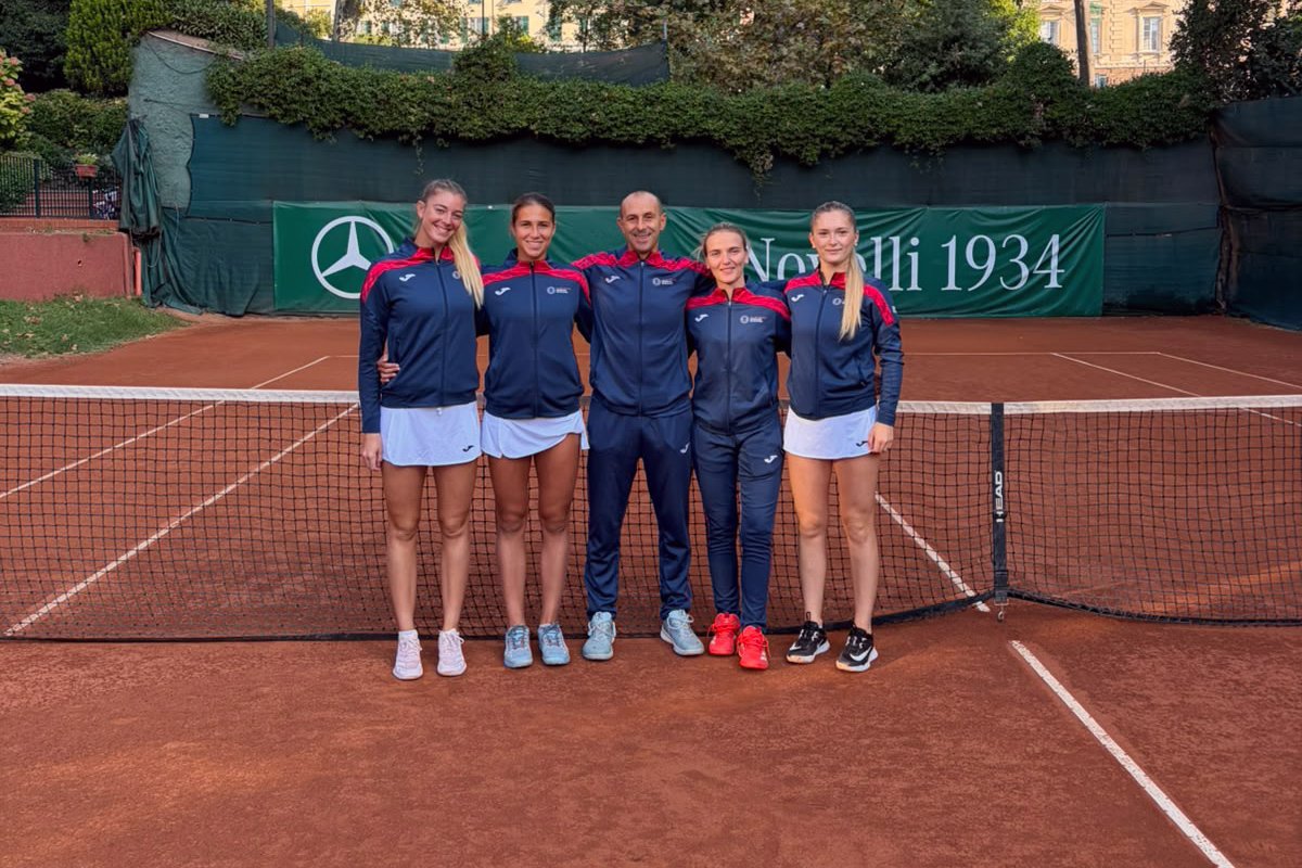 La formazione del Ct Ceriano Saronno in campo a Genova